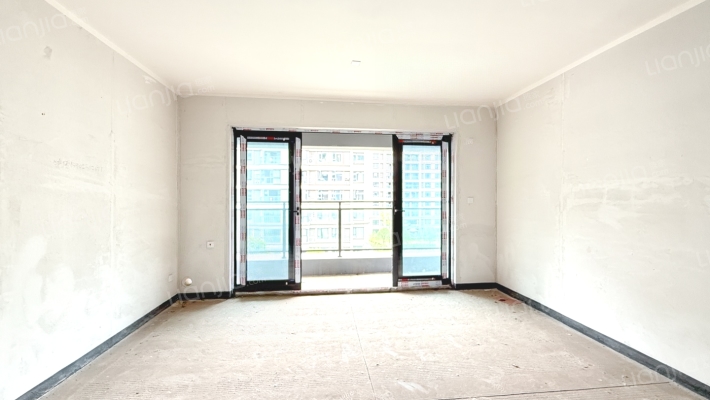 中梁融创云篆学府二手房实景图