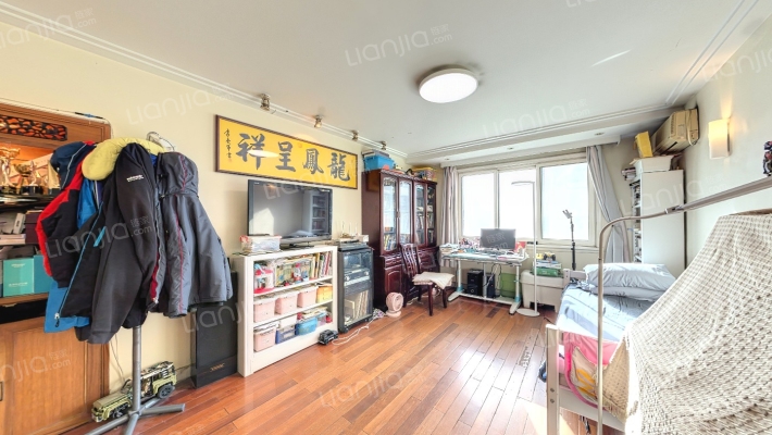 卧龙小区二手房实景图