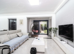 整租·领地凯旋公馆 3室2厅 南_领地凯旋公馆租房