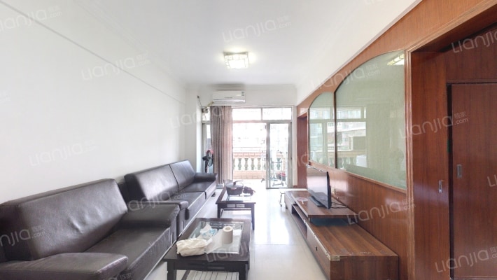 新鸿花园一期二手房实景图