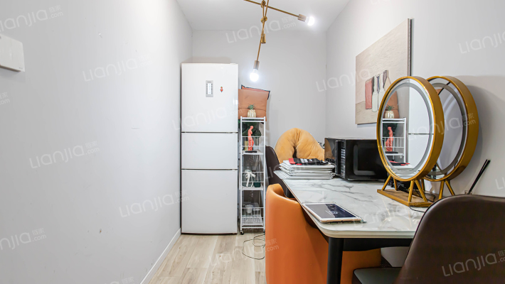 五星公寓二手房实景图