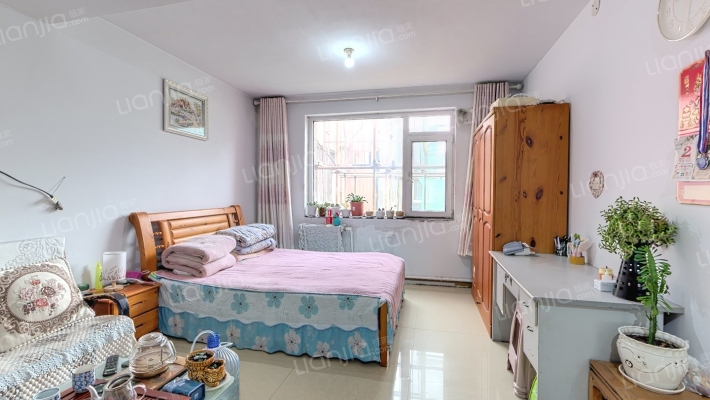 唐岛湾B组团二手房实景图