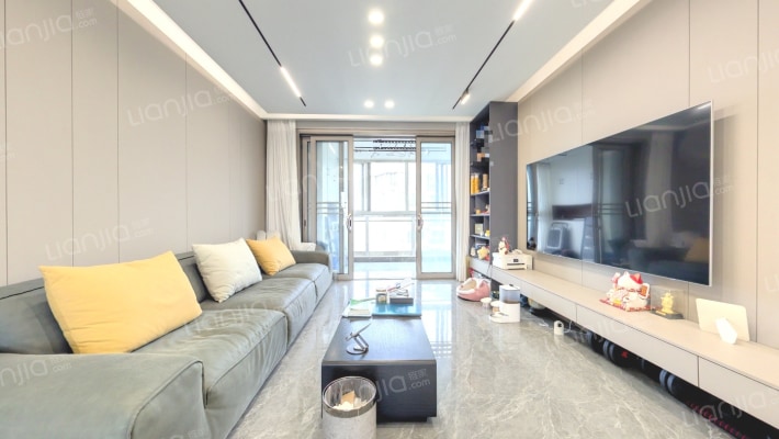 加州水郡二手房实景图