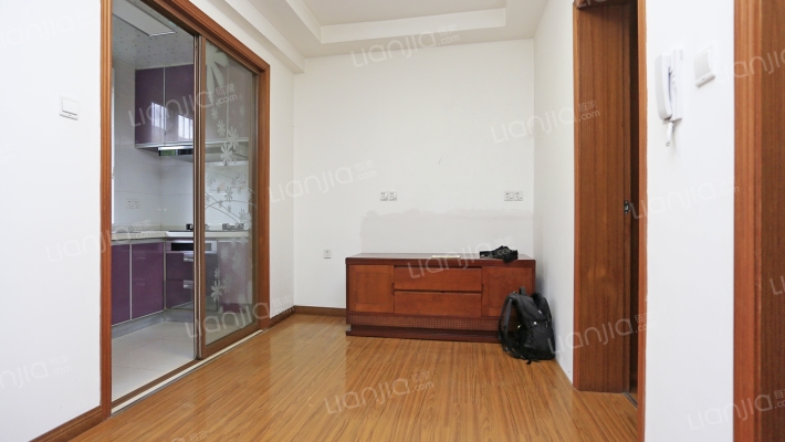 江桥三村五街坊二手房实景图