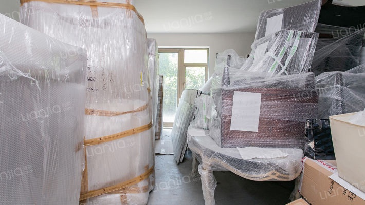 臻水岸苑二手房实景图