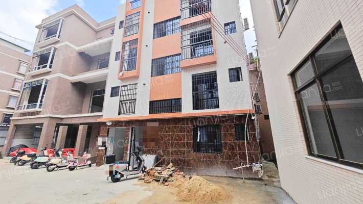 苏溪社区二手房实景图