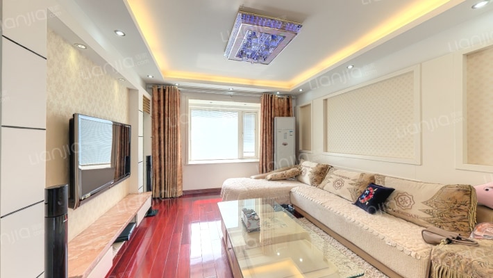 新地雅苑二手房实景图