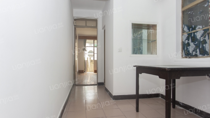 航东路750弄二手房实景图