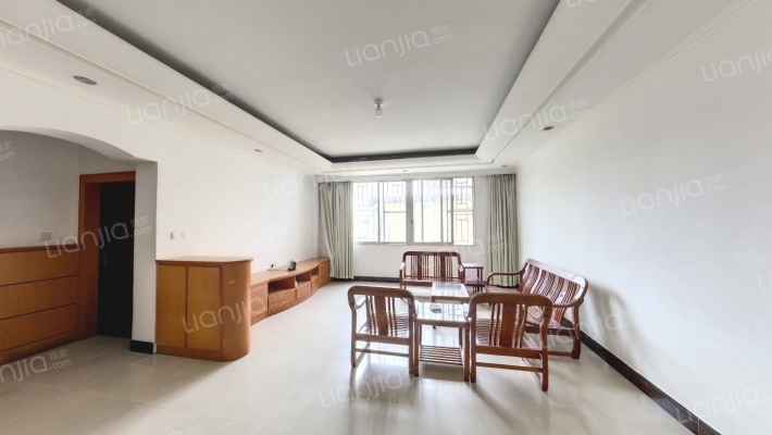 集资花园二手房实景图