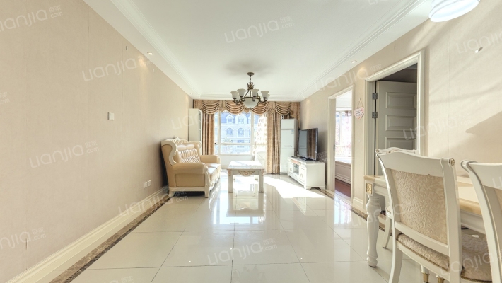 远洋万和城B区二手房实景图