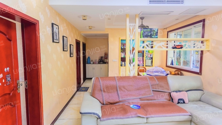 晶山新城际二手房实景图