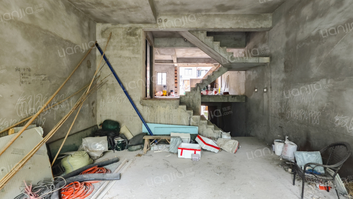 绿地翠谷三期二手房实景图