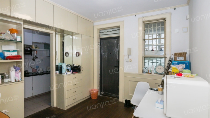 城科大楼二手房实景图