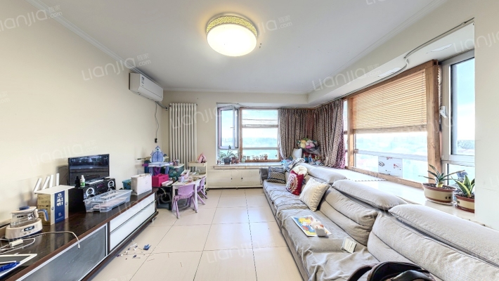 龙熙顺景丁区二手房实景图