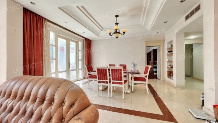 东方夏威夷二手房实景图