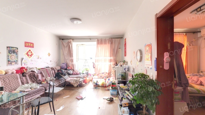 东湾半岛第三区二手房实景图
