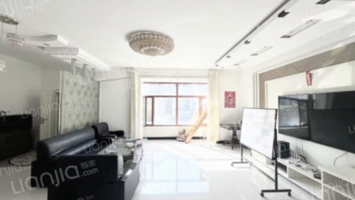 报达雅苑二手房实景图