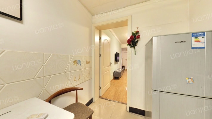 虹旭小区二手房实景图