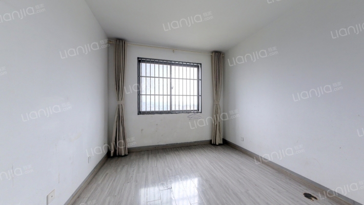 尚水湖畔鑫园二手房实景图