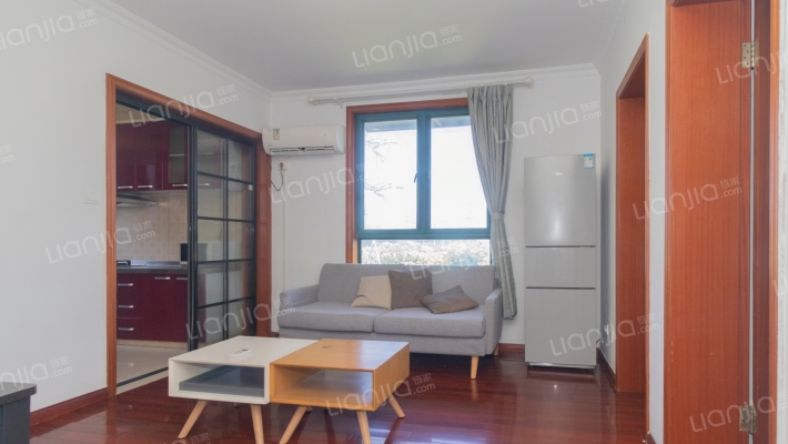 浦发绿城浦三路2801弄二手房实景图