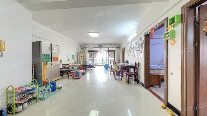 富豪大厦二手房实景图