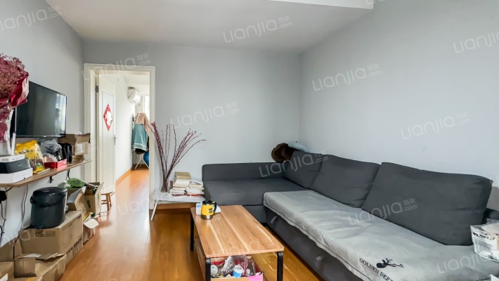 鸿宝一村(南区)二手房实景图