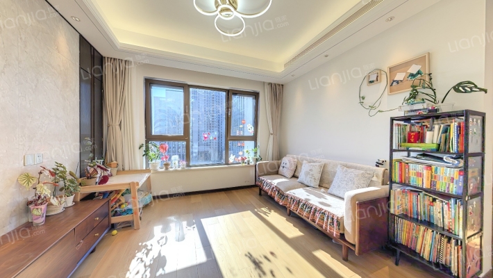 中骏天峰二手房实景图