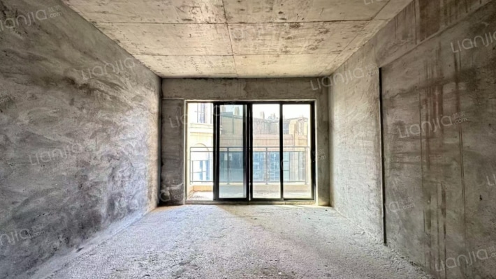 伯爵公馆二期二手房实景图