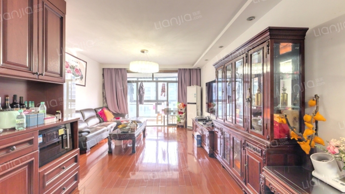 嘉乐之春二手房实景图