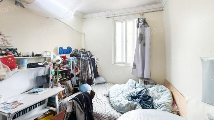 上炼一村二手房实景图