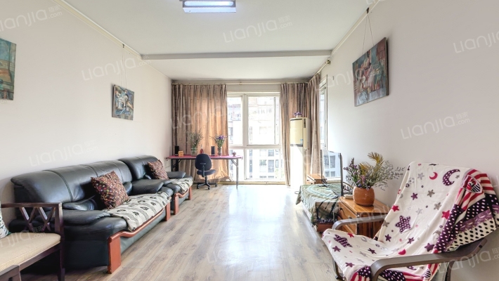 人和丽景二手房实景图