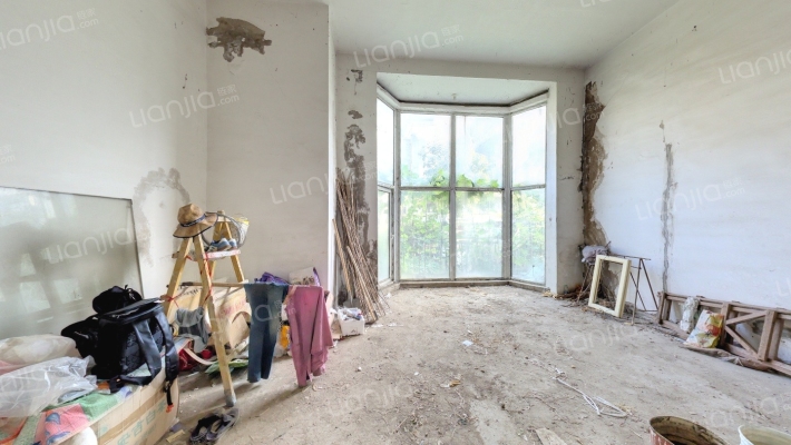 香格蔚蓝A区二手房实景图