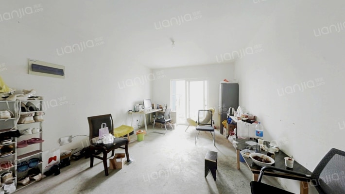 新城花园B区二手房实景图