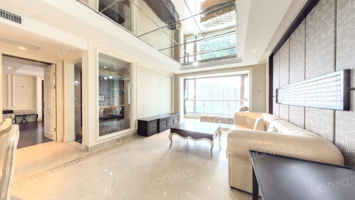 世茂宫园二手房实景图