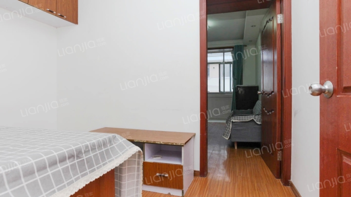 垦业小区二手房实景图