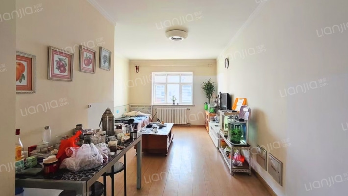 春霞里二手房实景图