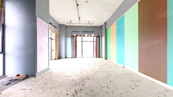 广州绿地城二手房实景图