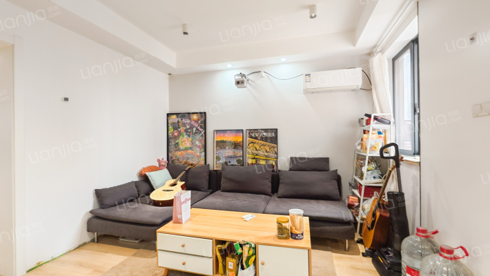 汇虹小区二手房实景图