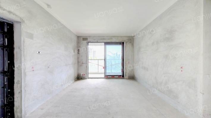 芸峰时代峰汇二手房实景图