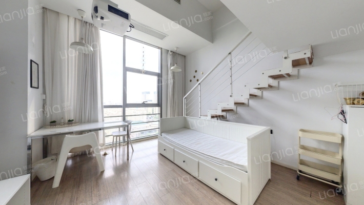 时尚万通城二手房实景图