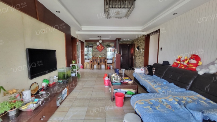 华鹏馨苑西区二手房实景图