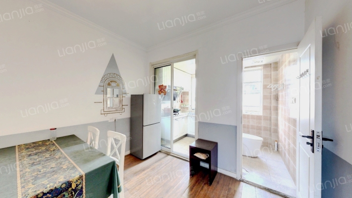 定安路132号二手房实景图