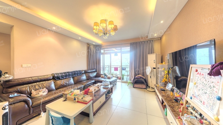 东和院二手房实景图