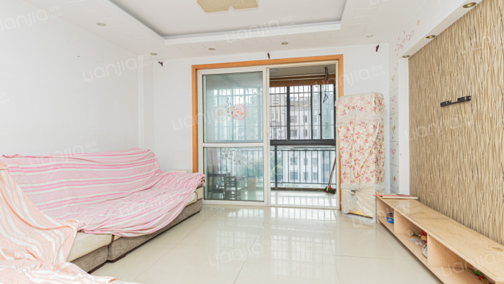 秀山美苑二手房实景图