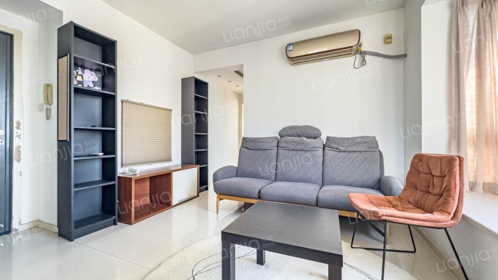 东方时空公寓二手房实景图