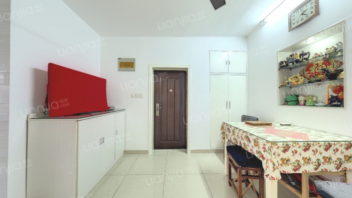 水西门大街135号二手房实景图