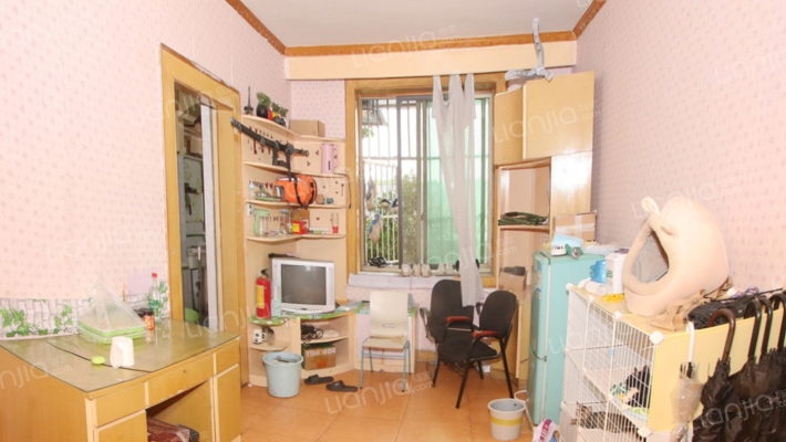 花坞新村二手房实景图