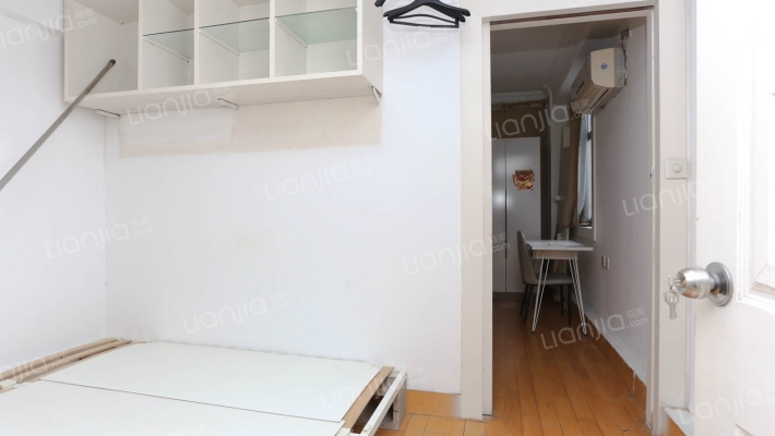 长江大楼二手房实景图