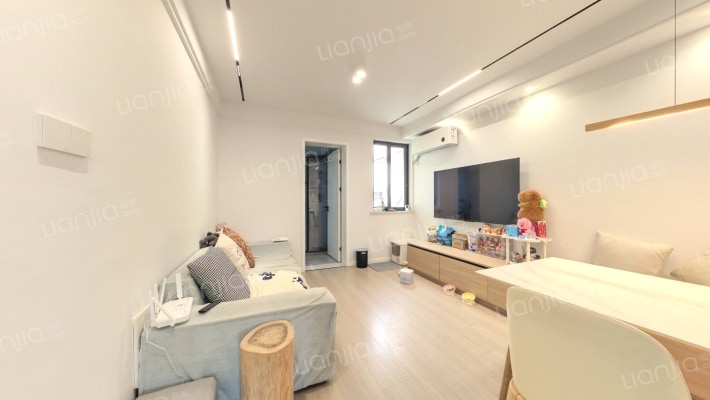 杨泰三村二手房实景图