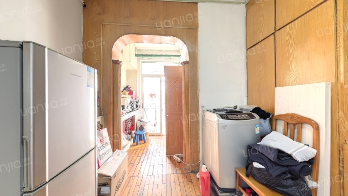 华东路（山东路商圈）二手房实景图